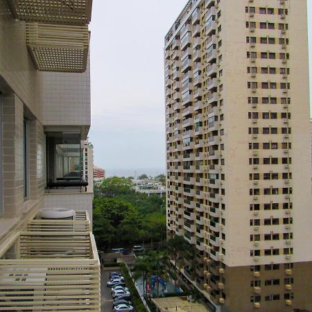 Apto C Wifi A 7 Min Da Praia Da Barra Da Tijuca Rj Lägenhet Rio de Janeiro Exteriör bild